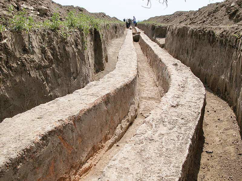 OptimoPrincipi's tweet photo. A rare look at a subterranean Roman aqueduct channel, this one built by the Roman army to bring water to Viminacium in modern Serbia. Despite the popular image of grand aqueduct bridges, most Roman aqueducts ran almost entirely underground. https://t.co/djU1fHYXUD