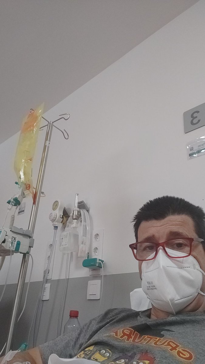 Cerrando una etapa. Última sesión. Quedan revisiones una vez al mes y las pastillas durante 6 meses.