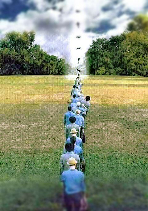 #وش_جهزت_لقبرك

القبور ليست حفر ..

القبور ابواب ..الى عالم آخر
وقد يكون باب الى السعادة الابديه ..
او باب الى جحيم لاينتهي ..

بينك وبين الباب ..مسألة وقت .