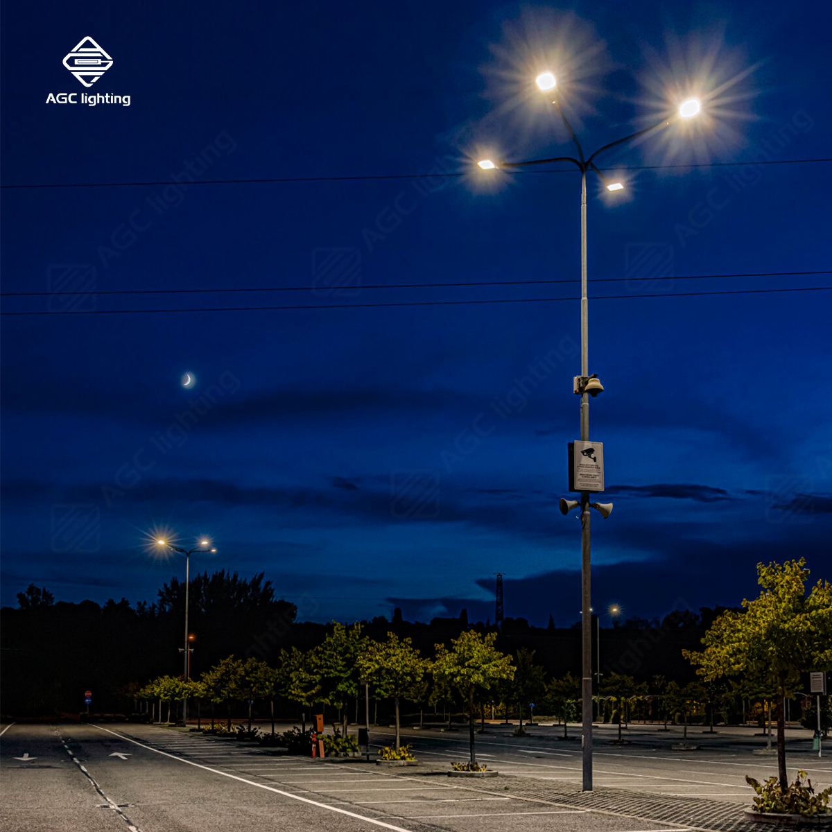 AGCLighting's tweet image. Our lighting solution makes the parking lot area now boasts improved visibility, ensuring the safety and convenience of customers even during evening hours.

Contact us at info@agcled.com to learn more info!

#LEDlighting #lightingproject #casestudy  #parkinglot #outdoorlighting