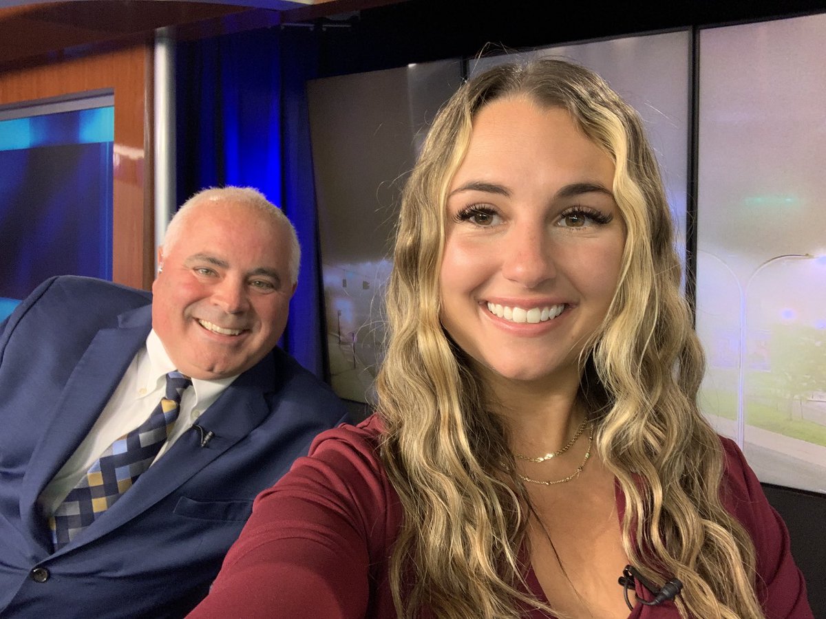 SteveMcMurray2's tweet photo. It’s a Happy Thursday! Join ⁦@HannahEvansWX⁩ and me for the AM and Noon News! https://t.co/Xjr0ofiZnF