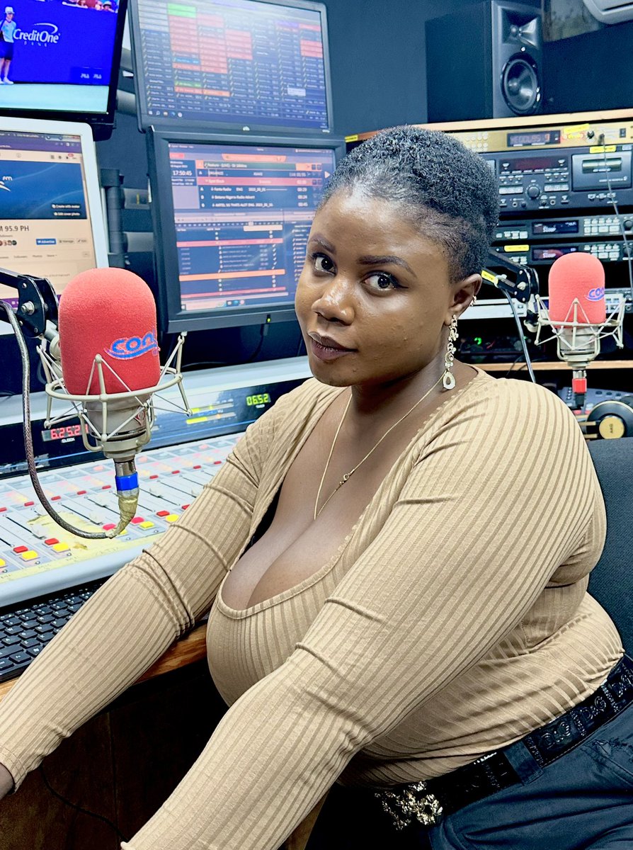 🦁Lioness of NewSchoolRadio tweet media