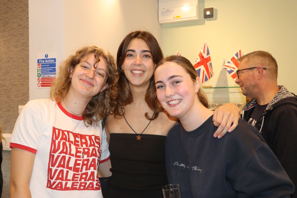 sjcrmain's tweet photo. Congratulations to our A Level students receiving their results today, a third of grades were awarded an A*or A. They are off to Cambridge, UCL, Warwick, Bath, York, Southampton and Royal Academy of Music, among other destinations.  #SJCRCommitment #alevels2023 https://t.co/eTqObXbPrC