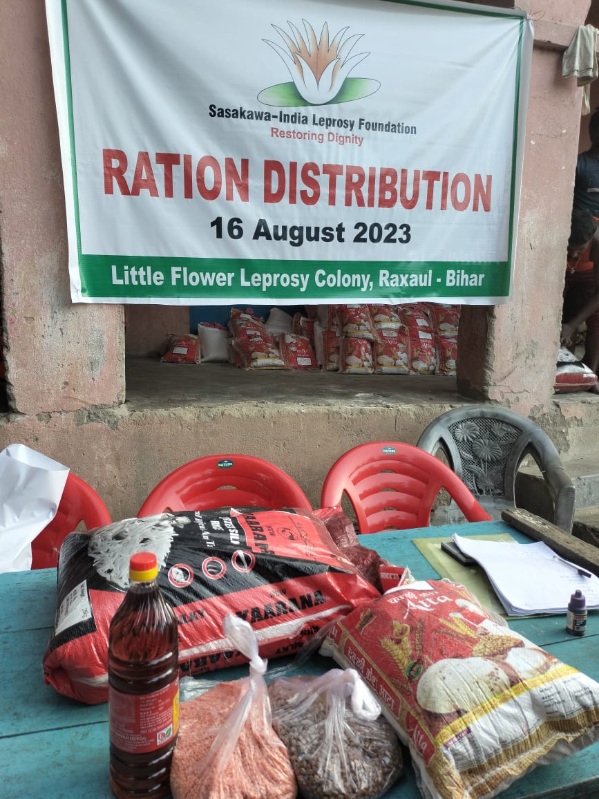SILFIndia's tweet photo. @Sasakawa_India extends a helping hand in times of crisis to 252 families impacted by flash floods in the leprosy colony of Raxaul, Bihar. 
Through our humanitarian aid efforts, we're not just distributing ration, but also spreading hope and solidarity. 
#RestoringDignity https://t.co/tYDZs6BUeQ