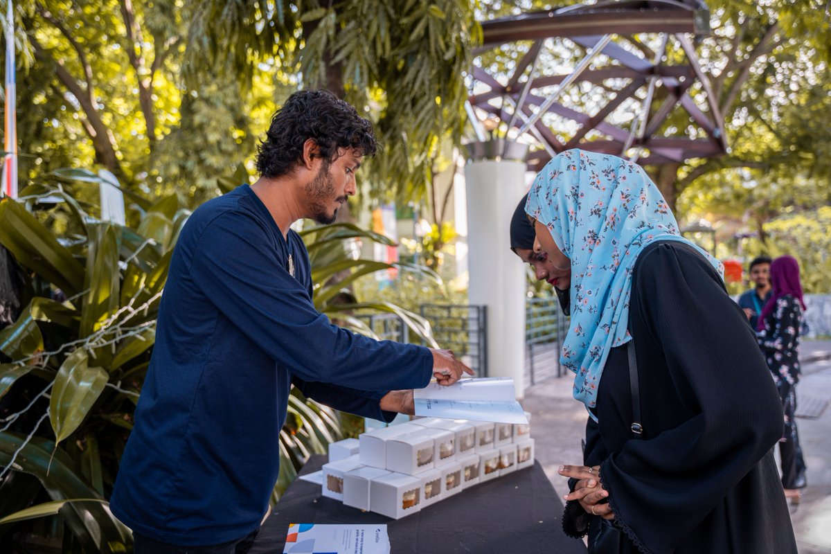 onegovmv's tweet photo. Check out some of our favourite moments from our first  pop-up experience ! ✨

And guess what? The fun isn't over! Stay tuned for more Pop-Up events headed your way.  🙌

#oneGovLaunch #oneDay #GetReadyForMore #ThrowbackVibes https://t.co/j1DSJd6epe