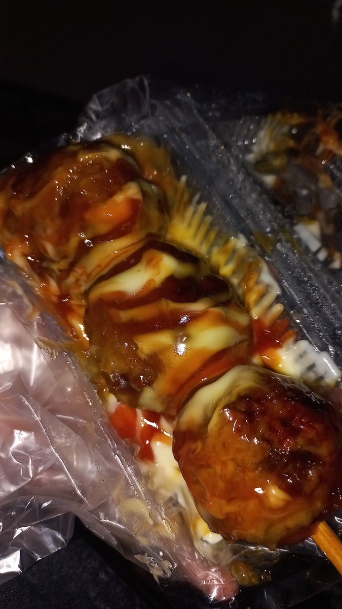 laidisinii's tweet photo. Gabisa ke Garut:( https://t.co/s0tAGr7lIo