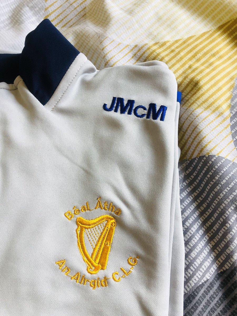 JMAXFITNESS's tweet photo. League Champions 2023 @SilverbridgeGAA 
Nice Touch 💪🏻💪🏻
@JMAXFITNESS 
Strength &amp; Conditioning Coach / Consultant https://t.co/DeZcuEKw1F