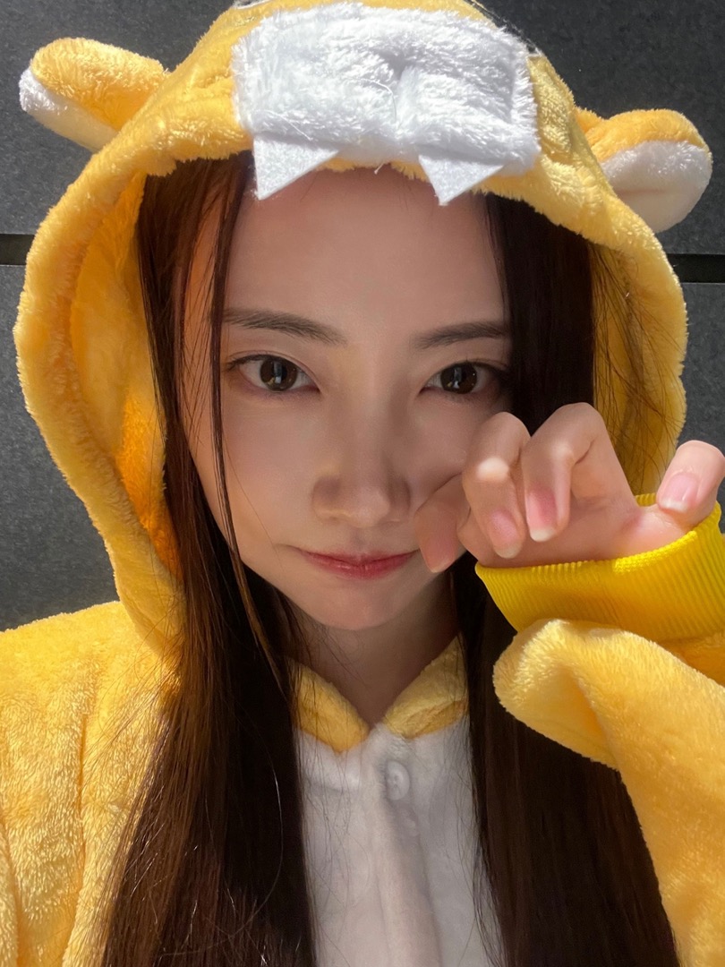 RUNext_official's tweet photo. <연습 중 쉬는 시간> - R U Curious? Selfie

충격! 알유넥 동물잠옷 셀카 실존!!

#혜원 #HYEWON #후우나 #FUNA https://t.co/qcQUABRsPM