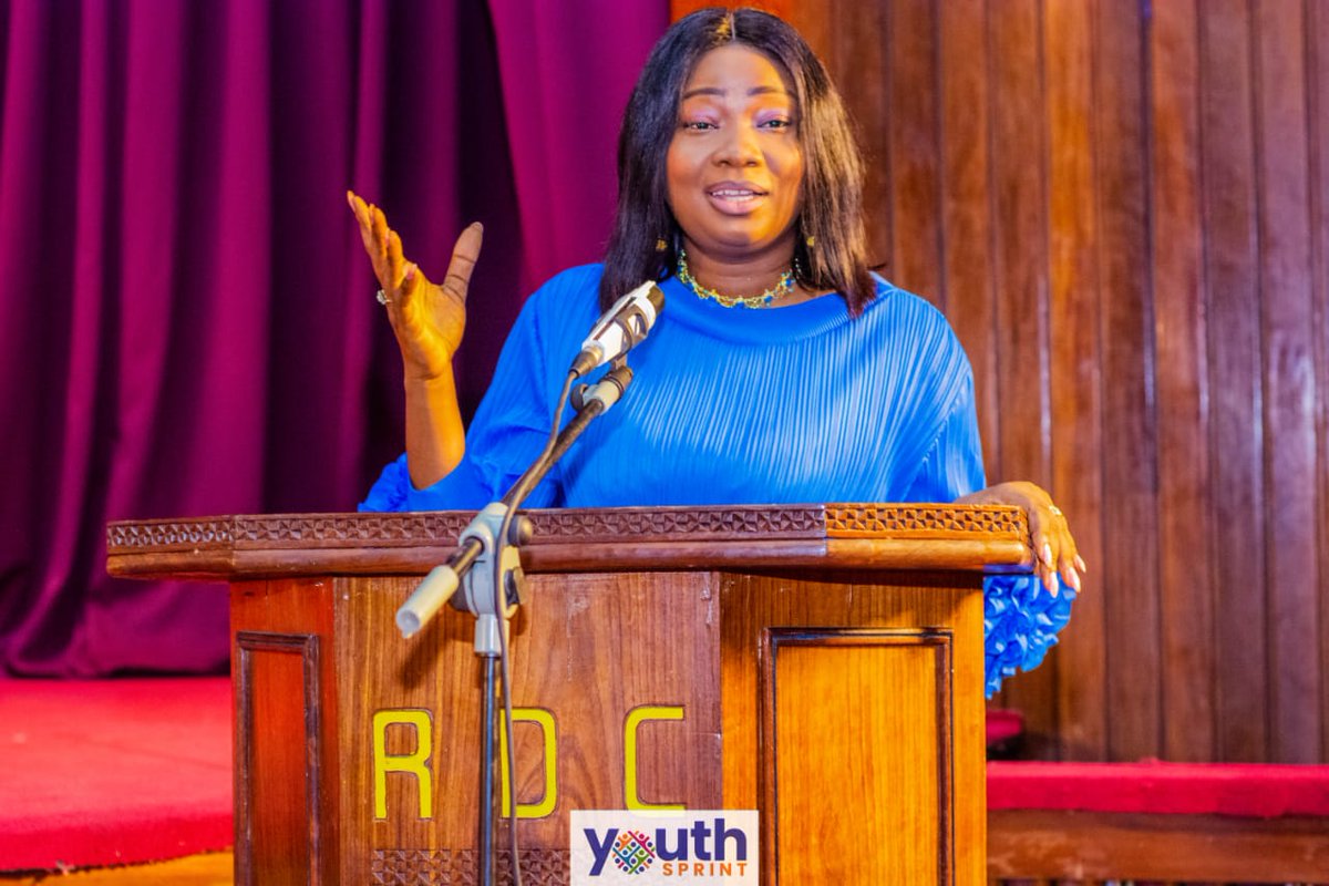 JBodila's tweet photo. #JIJ2023: @ChristelleVuan1 déclare : Aujourd'hui,la jeunesse congolaise se focalise sur l'essentiel,y compris dans la défense de ses droits sexuels et reproductifs. La jeunesse, c'est le pouvoir, elle peut être le pouvoir si elle le veut. https://t.co/6hSKlL0v7j