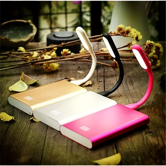 DitCompany's tweet image. Modern Portable Mini USB Led Light Flexible 
#nighlight #booklight #reading #lamp 
#forpowerbank #PC #laptop #notebook  
#portable #gadgets #greatproduct 
#dubai #uae #trading #dubailife #business 
@DitCompany