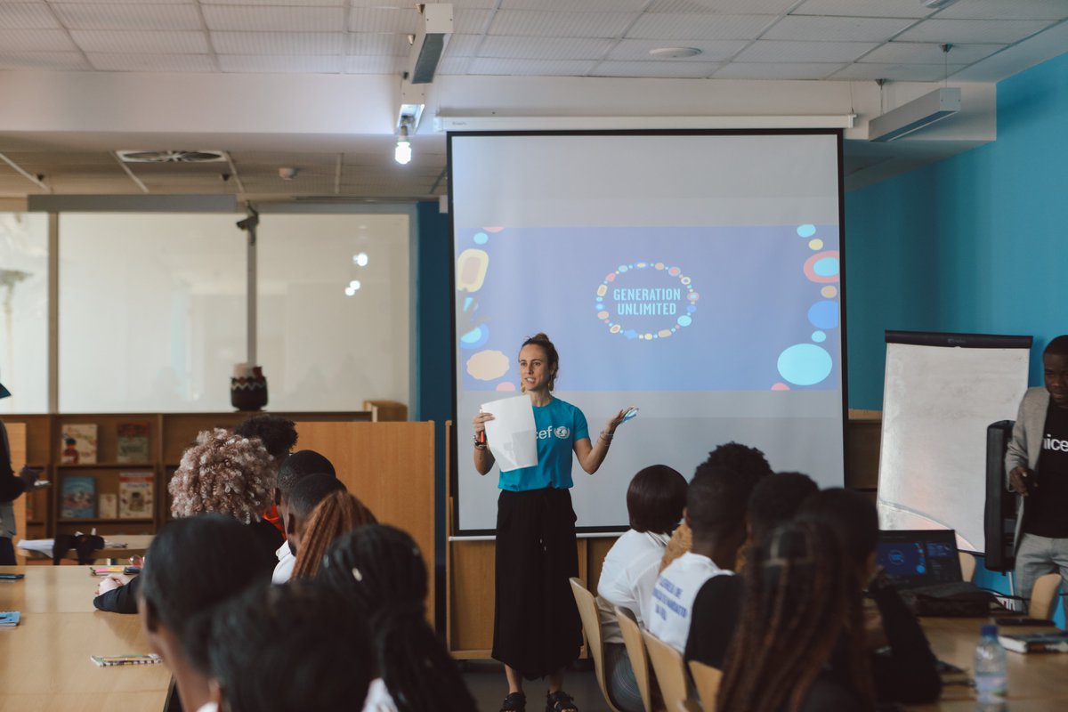 UNICEFAngola's tweet image. What does the #Angolan youth have to say?

@UNICEFAngola and @UNDPAngola gathered 40 young people from the province of Huíla to talk about the challenges they face, and what they would like or are doing to seek solutions and amplify their voices. In commemoration of #IYD2023.