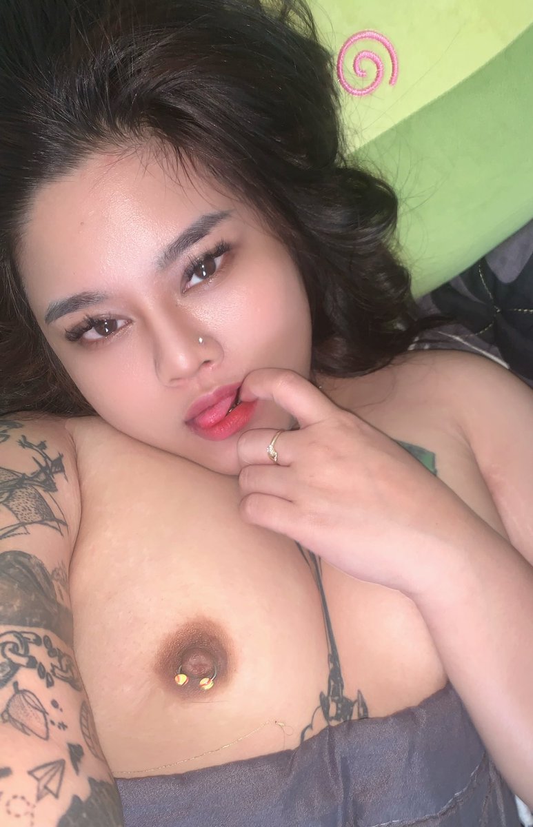 Thím Kush 💋 tweet media