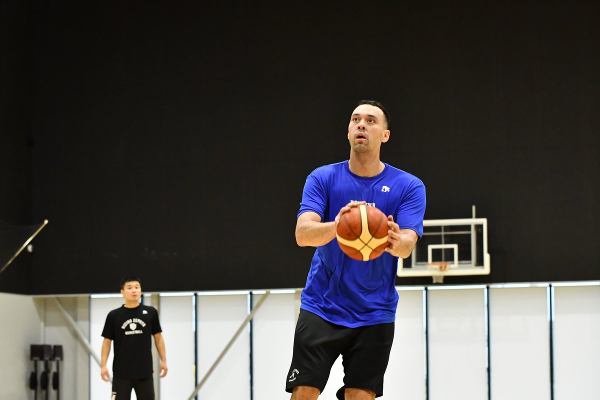 ライジングゼファーフクオカ tweet media