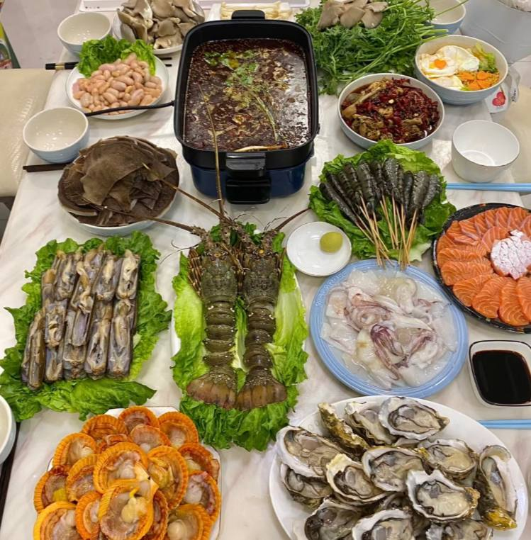 ffkdddkd's tweet photo. Dive into a sea of culinary bliss and let your taste buds be mesmerized https://t.co/YAFxqhjkv2