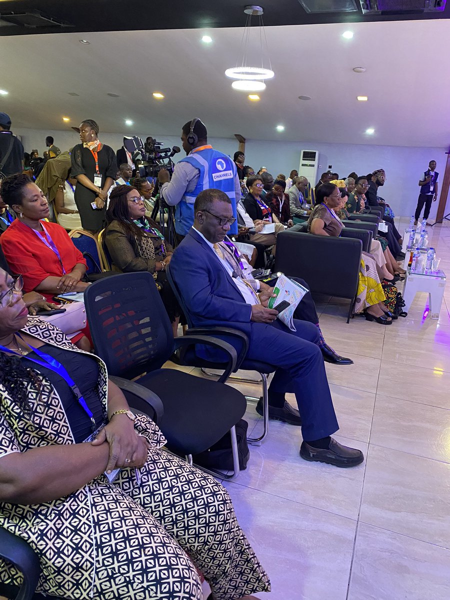 Day one of the #Eko2023  SAYPHIN conference. “Achieving AYPs wellbeing, young people should be meaningfully involved in the development of any programs that target their wellbeing”

 #SAYPHIN #1point8naija #InnovationFirChange #YouthEmpowerment #SDGs2030