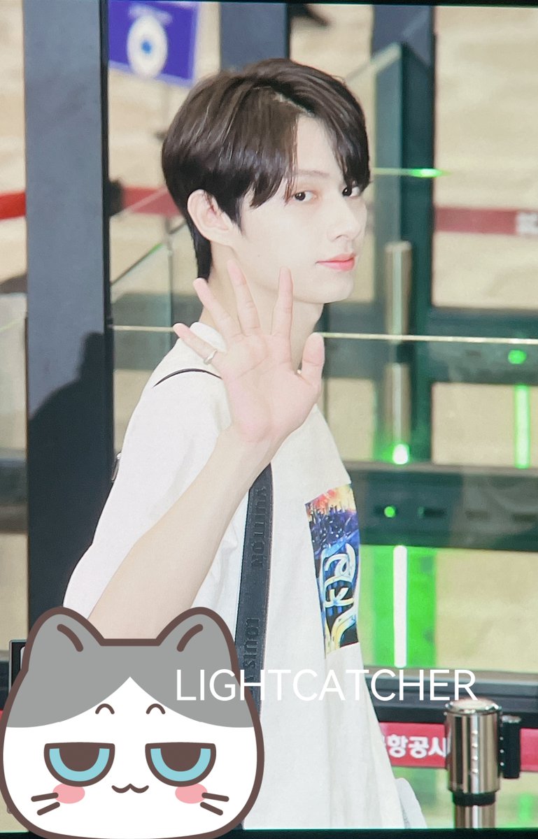 230817
  #문준휘 #文俊辉 #준 #JUN #세븐틴⁠ ⁠ #SEVENTEEN⁠ ⁠ #ジュン #セブチ