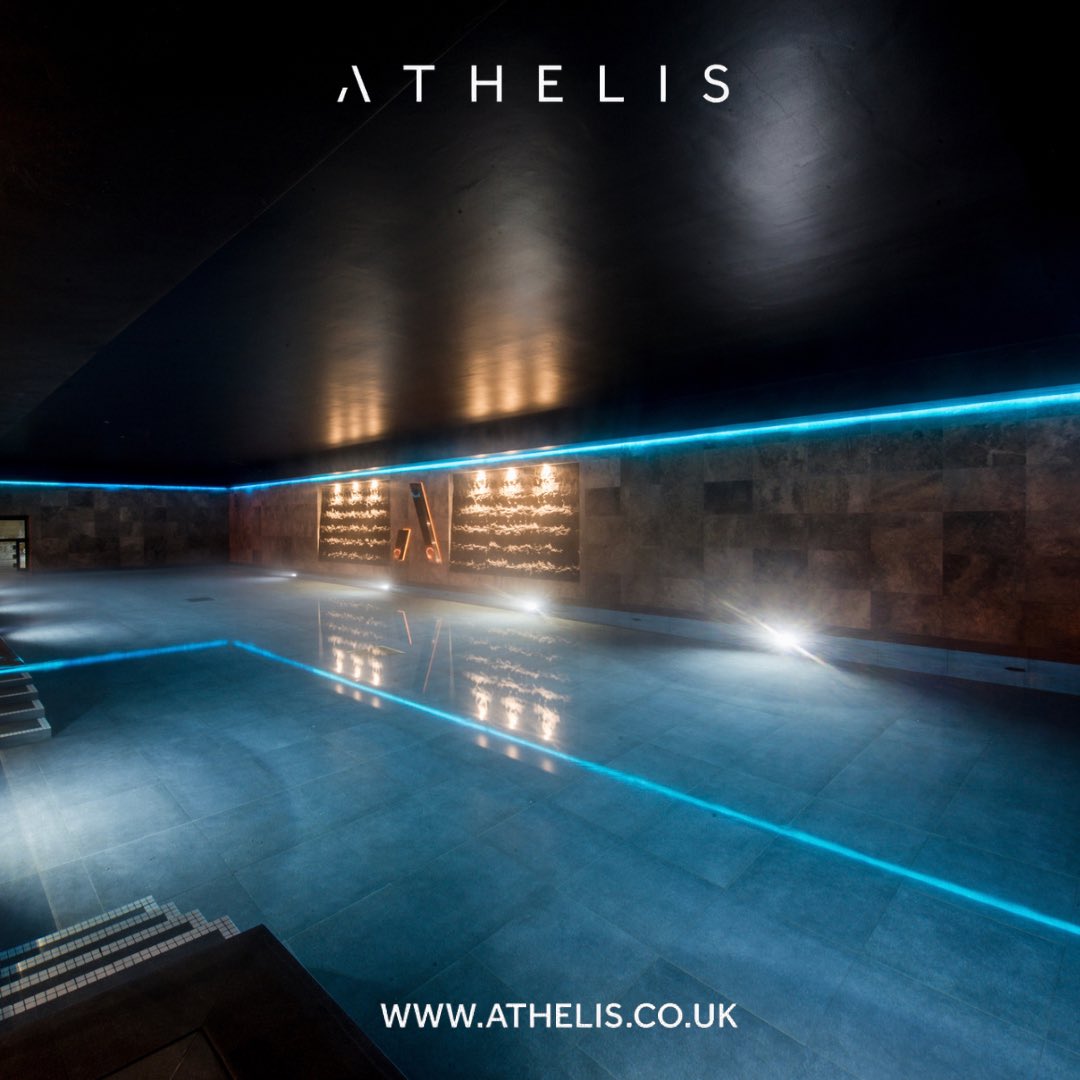 Dive into pure relaxation and rejuvenation at Athelis! 🏊‍♀️✨ Immerse yourself in the lap of luxury with our exquisite indoor and outdoor swimming pools. Whether you prefer a refreshing dip or a soothing swim, we've got you covered. Indulge in the ultimate aquatic experience. 💦💆‍♀️