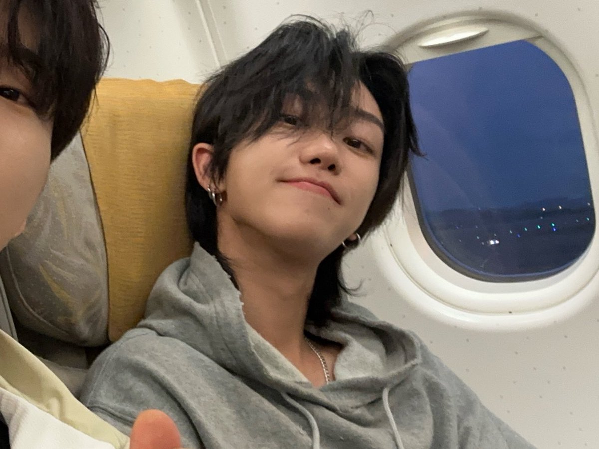 THEtothe8ight's tweet photo. 으아아아아아아아으아아아아아아아아아아아으웅우유유어ㅏ유ㅠㅠㅠㅠㅠㅠㅠㅠㅠ https://t.co/aoSNLWxfVj