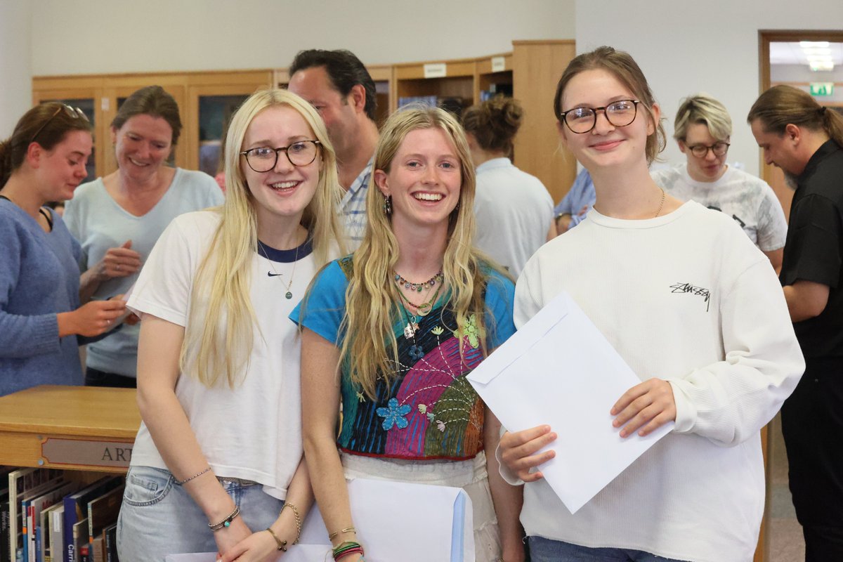 St Helen and St Katharine tweet media