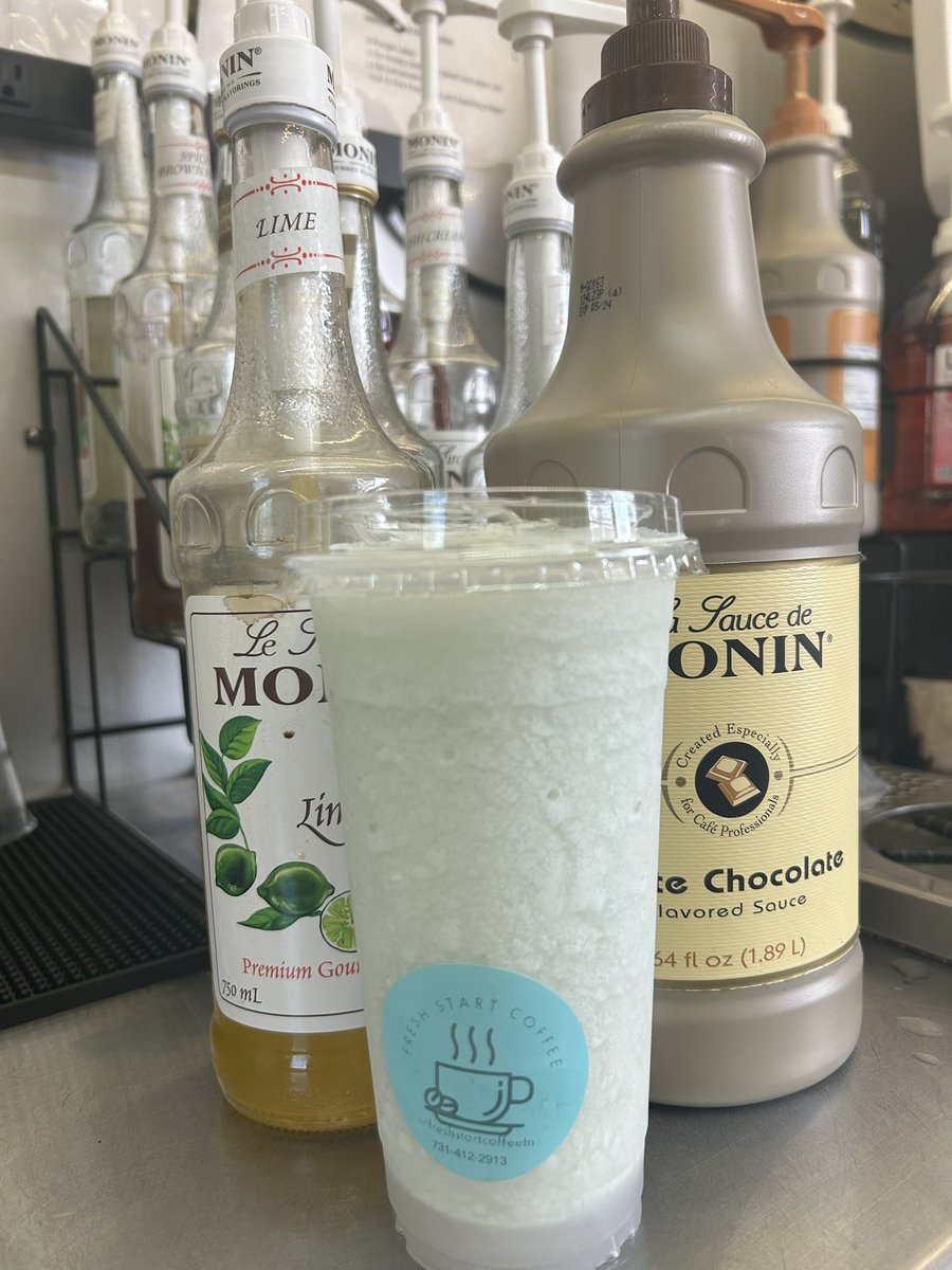 CoffeeTennessee's tweet photo. The Big Churro and Key Lime Pie Blended Lotus may be too easy to drink! 😳😋. #freshstartcoffeetn #coffeetennessee #savannahtn #bestcoffee #icedcoffee #blendedlotus #churro #keylimepie #localcoffee #foodtruck https://t.co/16QWPB9B1I