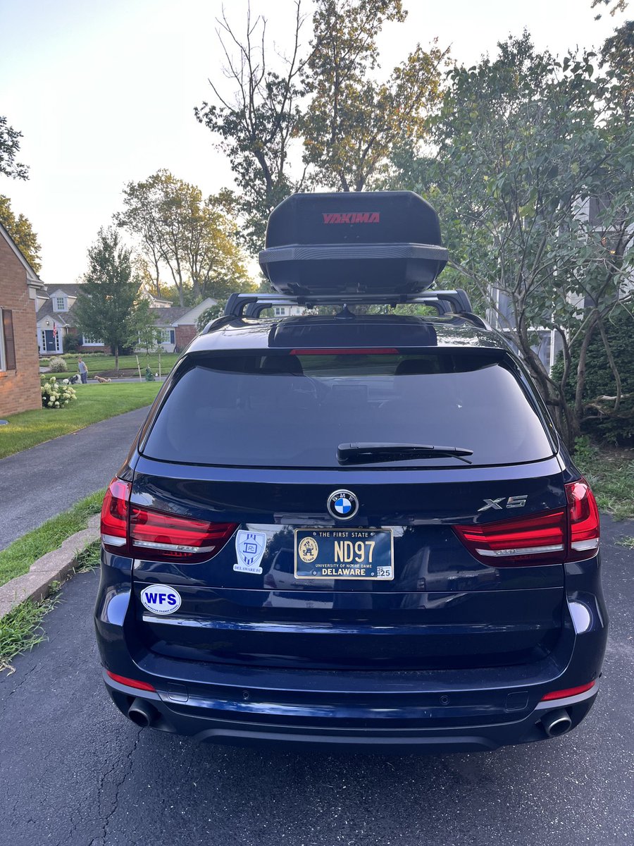 PeterND96's tweet photo. Off we go … #notredame #classof2027 https://t.co/eGO6voeOSl
