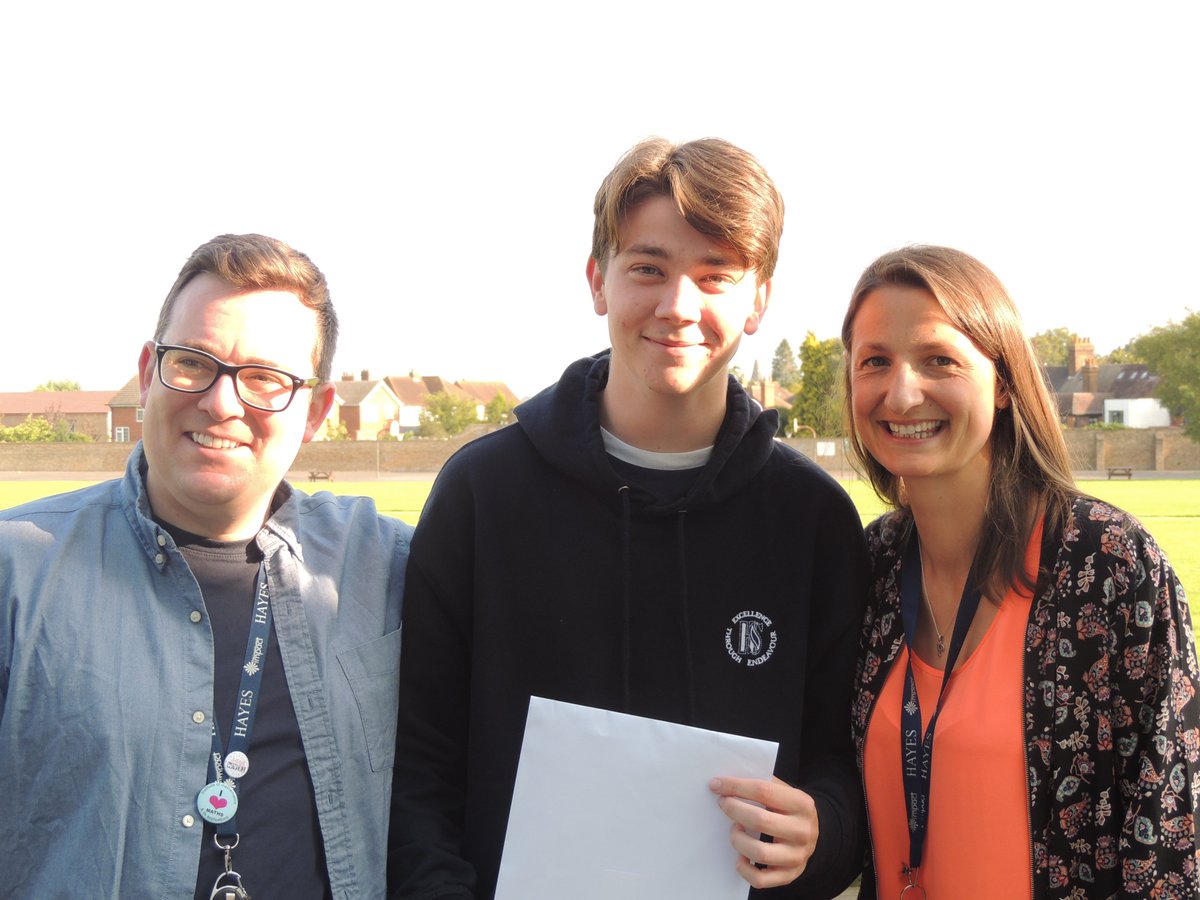 HayesSecondary's tweet photo. Congratulations to Will who go A*,A*,A,A and is off to study Mathematics @OfficialUoM https://t.co/6gUjw8jpRz