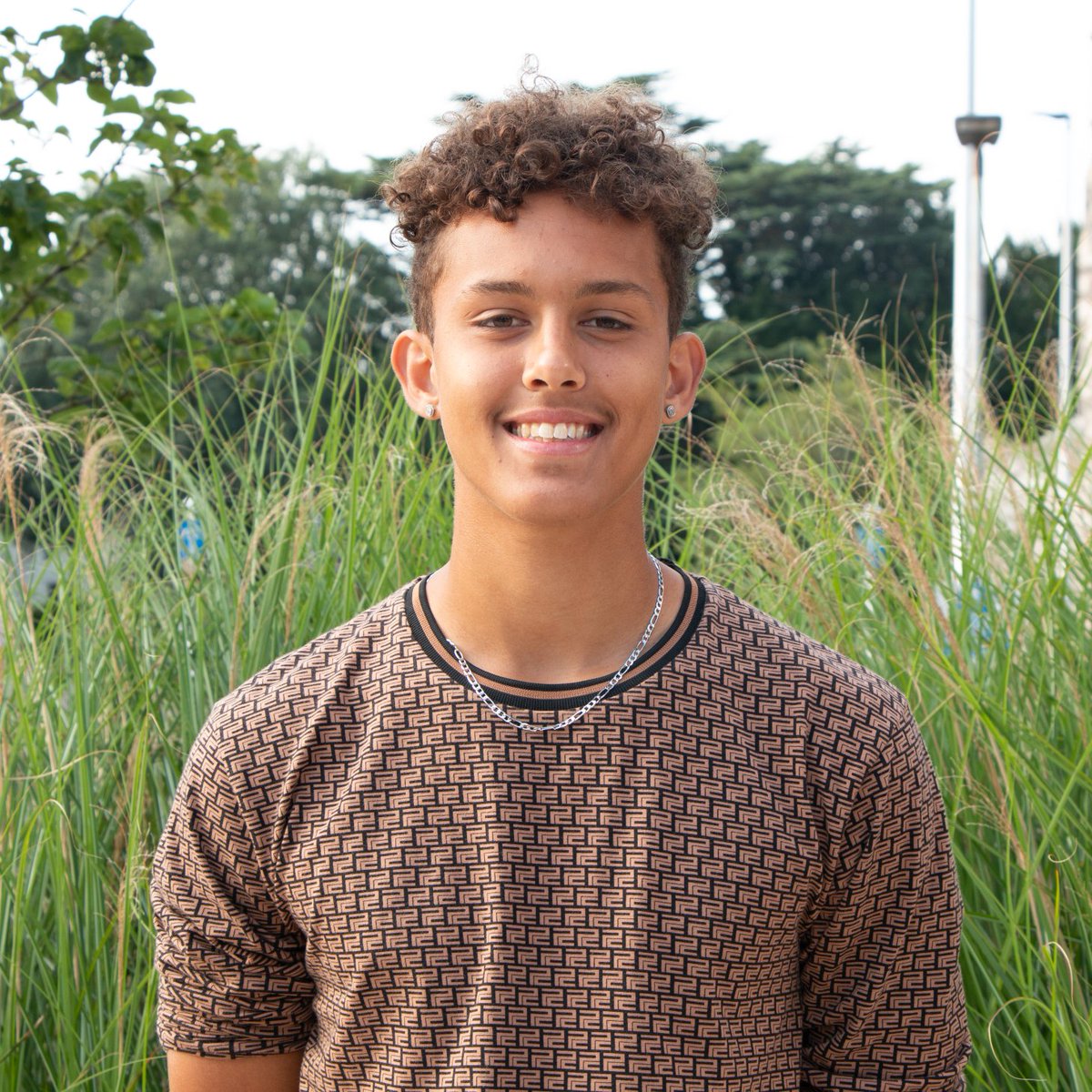 ExeterCollege's tweet photo. 💙 Ben studied a Sport BTEC, and will study Health and Exercise Science at @UniofBath.

💙 "My favourite thing about college was spending time in the classrooms with my friends and teachers.  I'm also going to miss the Tennis Academy."

#ExeCollProud | #Results2023 |  @AoC_info https://t.co/kj6Z2yVg72
