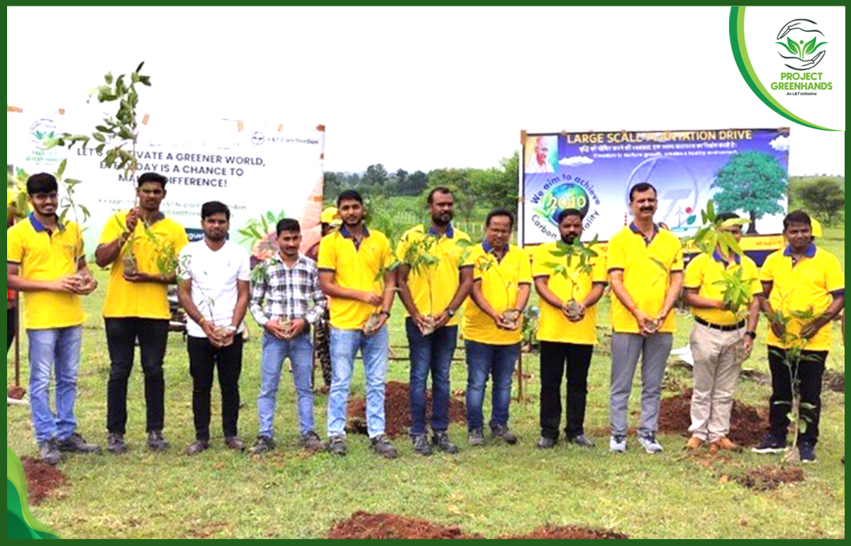 larsentoubro's tweet image. On #IndependenceDay L&amp;amp;T Construction kicked off a countrywide tree plantation drive, #ProjectGreenHands – a unique initiative which will run for 2 weeks and targets planting of 1.5 million saplings.