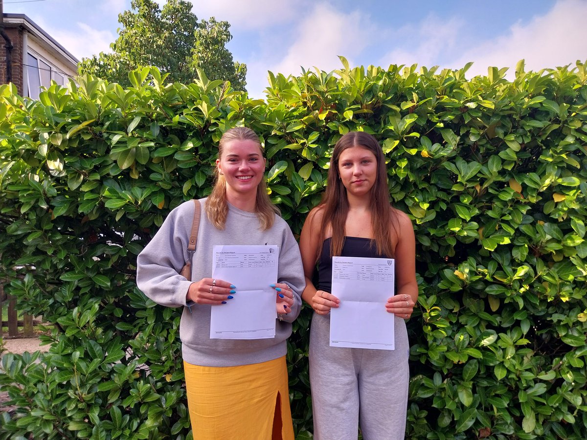 We are proud of the achievements of all the JMF6 students this A level results day. Amongst many successes are Zoe and Phoebe, who got A*A*AB and A*AA, respectively. We wish all our students the very best in their next steps.