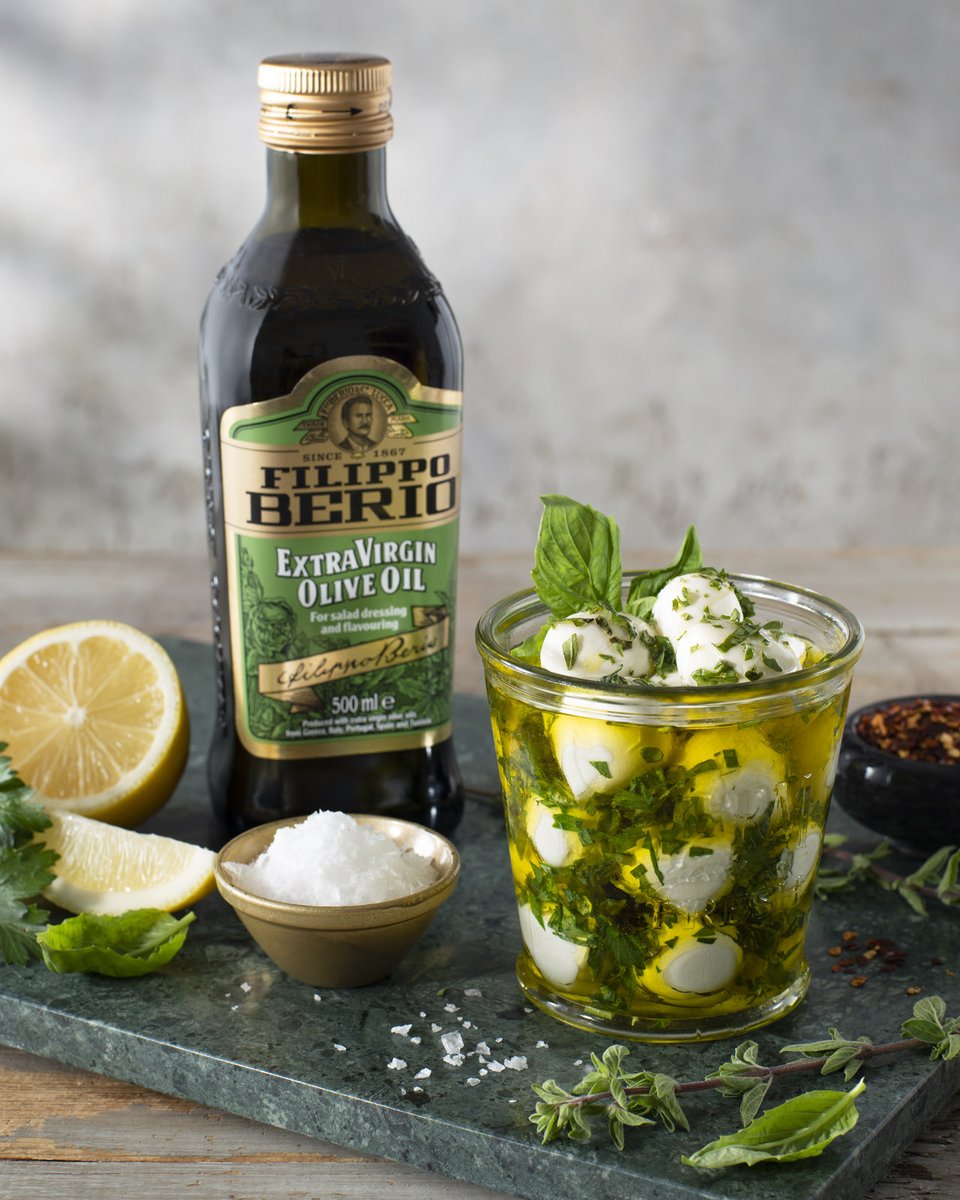 FilippoBerio's tweet image. Filippo Berio Extra Virgin Olive Oil has a unique rich fruity flavour and complements fresh ingredients making it a perfect healthy condiment. 🫒 #Mozarella