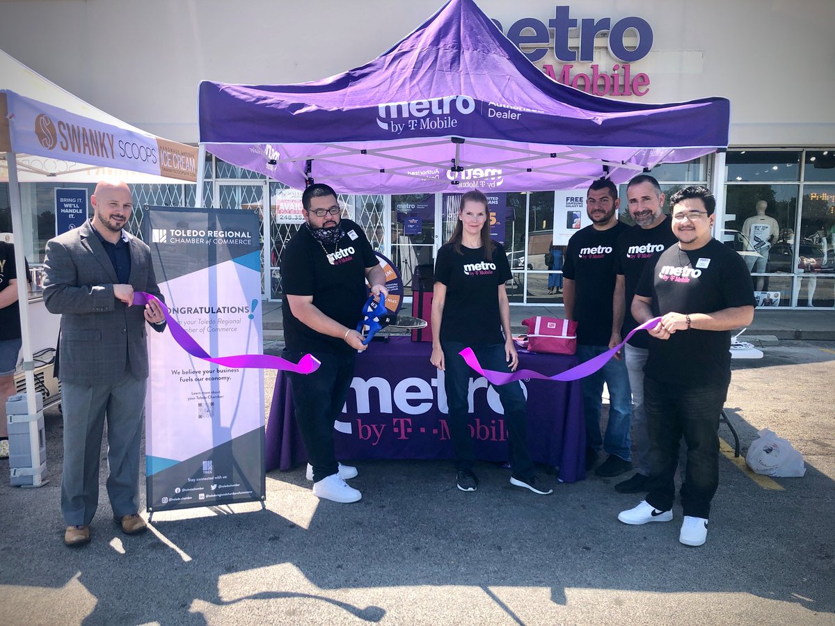 Thank you, @toledochamber, Alvin, Peter, and our partnership with Go Wireless for hosting this event at 519 Dorr St in Toledo. Stop in @MetroByTMobile to check out our AWESOME promos on phones, home internet and more! Switch to Metro and get #nadayadayada @Noirot @WinstonAwadzi