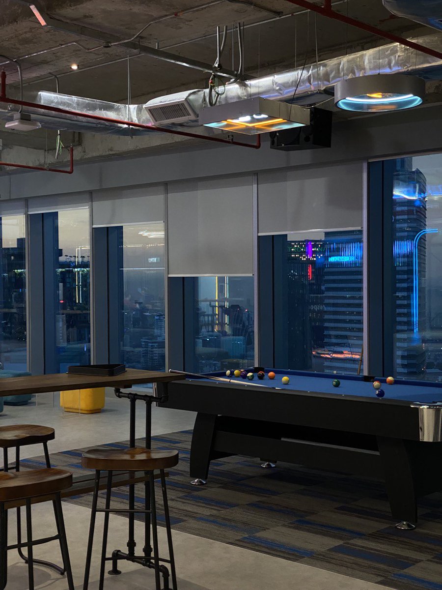 empirepowder's tweet image. I think everyone agrees that it has got to be overlooking the Twin Towers at the very heart of Kuala Lumpur. Sunsets hit differently now. But of course, can’t complain about the new office vibes 👌👌👌
#respondio #respondioNewBeginnings #officegoals