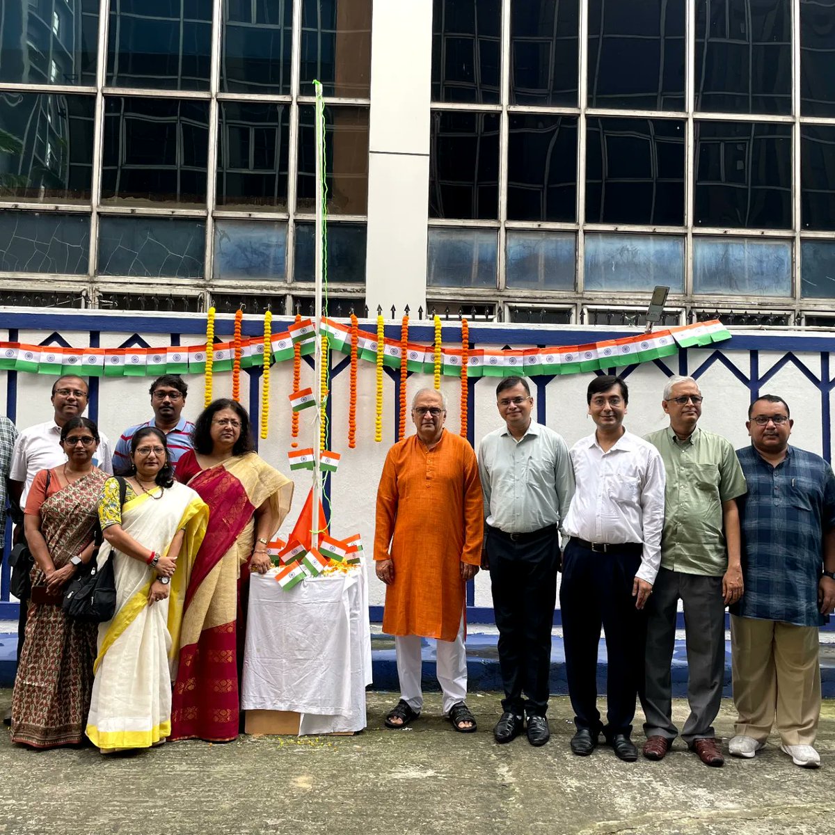 The essence of being a true Indian is in the togetherness!

Here are the glimpses of Independence Day Celebration at IBS Kolkata.🇮🇳🇮🇳🇮🇳

#ibs #ibsindia #icfai #ibskolkata #IndependenceDay #ProudToCelebrate #FreedomFest #CollegeSpirit  #ProudToBeIndian #FreedomCelebration