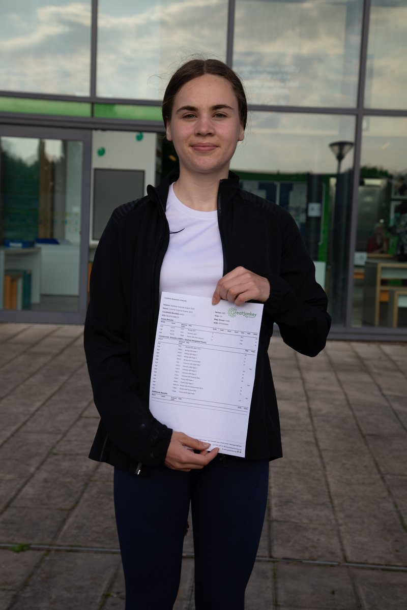 GreatSankeyHS's tweet image. Joy will be heading to the University of Liverpool to study Chemistry after a fantastic A,B,B in Biology, Chemistry and Physics!
