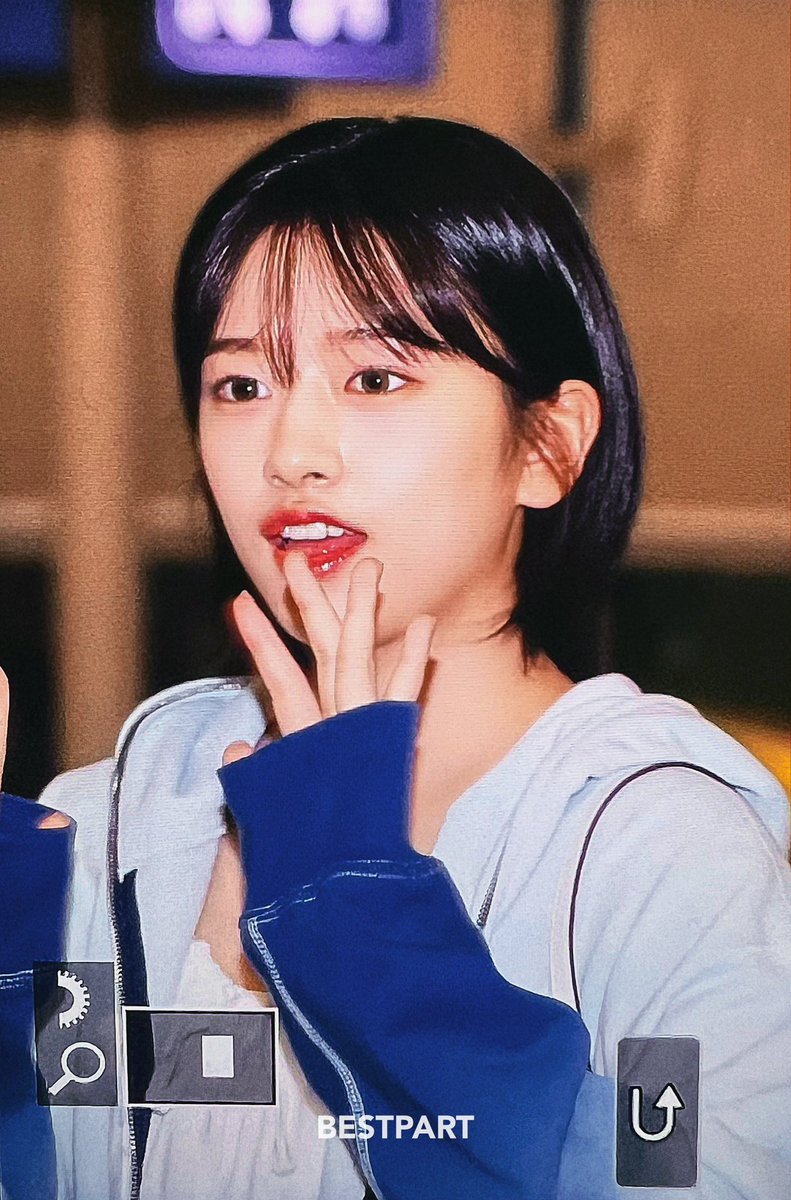 bestpart_901's tweet photo. 230817 동글동글 우리 콩 
#아이브 #안유진 #IVE #ANYUJIN #YUJIN https://t.co/hFX2sJXbbP