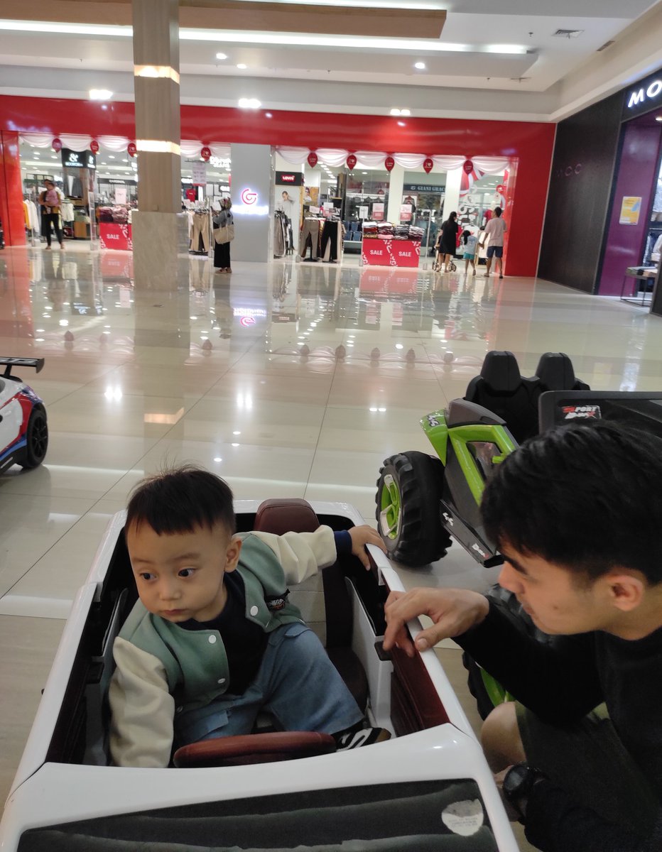 phiiluph's tweet photo. challenging toddler yg gampang tantrum 🫠 https://t.co/LmwTTqGw12