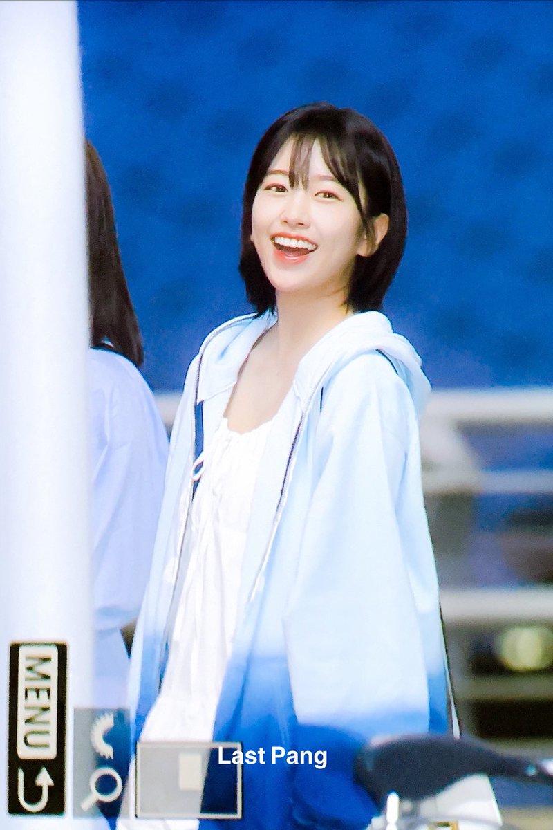 lastpang_A's tweet photo. 20230817 프리뷰 (5)
신나써 😌
#아이브 #IVE #안유진 #AnYujin #유진 #Yujin https://t.co/9FN4VQ803a