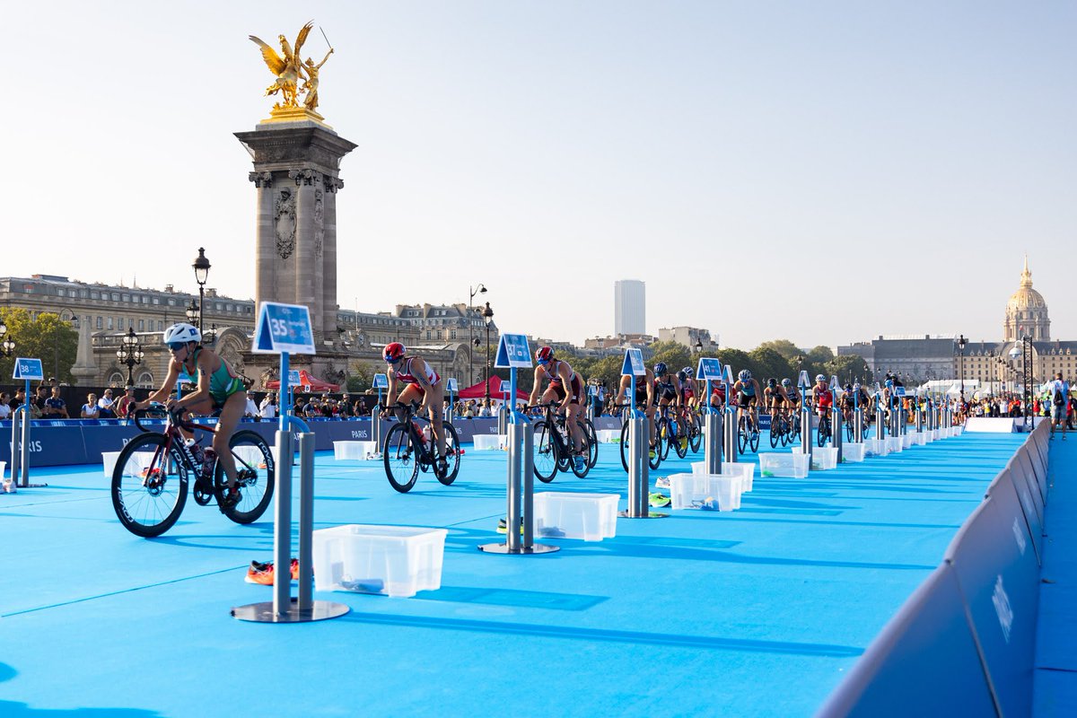 Ce matin s’est tenue l’épreuve individuelle femmes du Test Event de Triathlon. Les 65 meilleures triathlètes de la planète ont tout donné lors de cette épreuve en plein cœur de Paris !