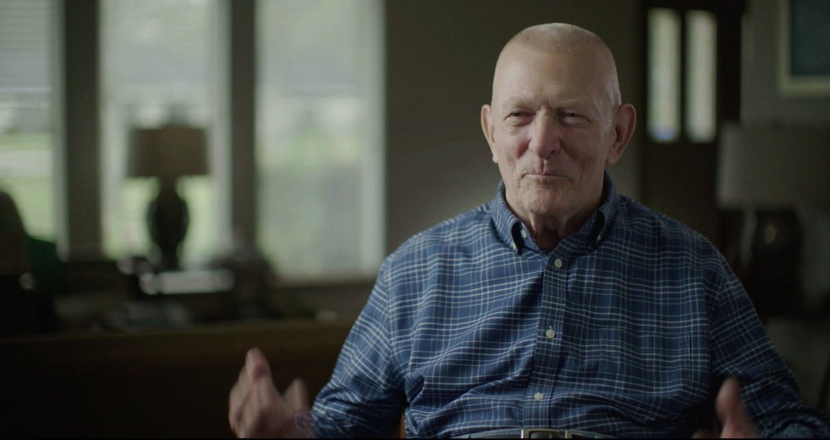 A very Happy 90th Birthday to Gene Kranz, legendary NASA Flight Director, who was the centre of many key moments of the Apollo program.🌎🚀🌖🇺🇸🎂 We've had the extraordinary pleasure & privilege of interviewing Gene for multiple films. A true American icon. Best wishes, Sir.