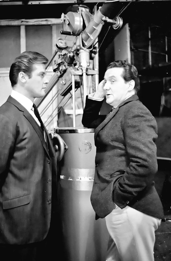 Sir Roger Moore and Patrick Macnee #TheSaint &amp; #TheAvengers 🇬🇧