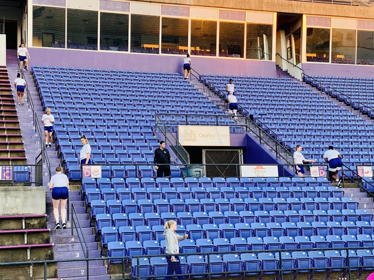 Working as the sun rises 😈🤘🏻 
#ForkEm X #ProcessOverProduct