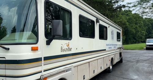 nestclc's tweet photo. CINCINNATI — One group is taking a different approach to schooling. They’re bringing the classroom straight to the students and turning RVs into a way to help students at risk.

By Sheena Elzie Cincinnati
PUBLISHED 9:00 AM ET Aug. 08, 2023

https://t.co/tk8ybJPLDp https://t.co/js5LSsQexA