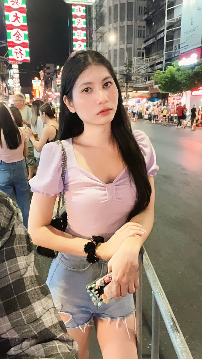 wipawadeeeee's tweet photo. อยากมีแฟนไปขอพรทำไม มา���อเราสิ🫣💗 #กะเทย #สาวสอง #แคปชั่นโสด https://t.co/hTiLQqiXQE