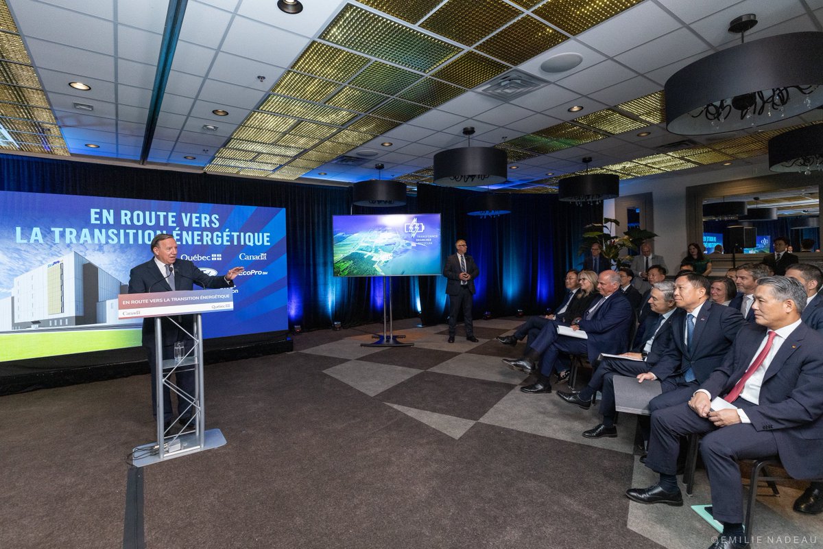 Les entreprises Ford, EcoPro BM et SK On vont bâtir une usine de cathodes pour les batteries des véhicules électriques à Bécancour. Un projet de 1,2 milliard $. C'est 345 emplois très bien payés pour nos jeunes. Fier que le Québec devienne un leader mondial de l’économie verte!