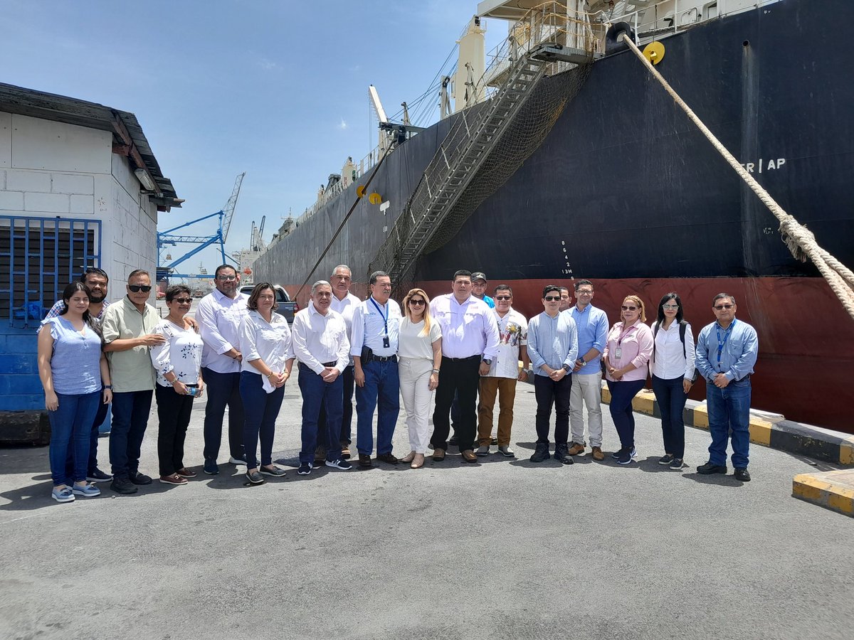 @cocatram Miembros del Directorio visitan el área de expansión en Puerto Corinto, como parte de las actividades de la CXIV reunión ordinaria.@EPN_Nicaragua