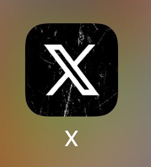 TweetJLP's tweet photo. Too porn-ish? Make it distressed like a clothing brand from 2008 #X #TwitterisDead https://t.co/SaIFI7w5xU