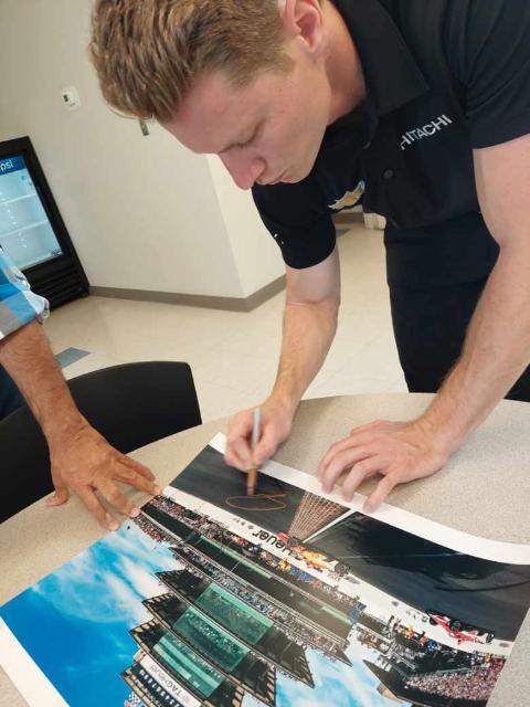 CollectorsDen1's tweet photo. We have newly signed Josef Newgarden Indy 500 Champion 16x20. Supplies are limited.
https://t.co/HcA5i7YHdc https://t.co/fPu28Vktip