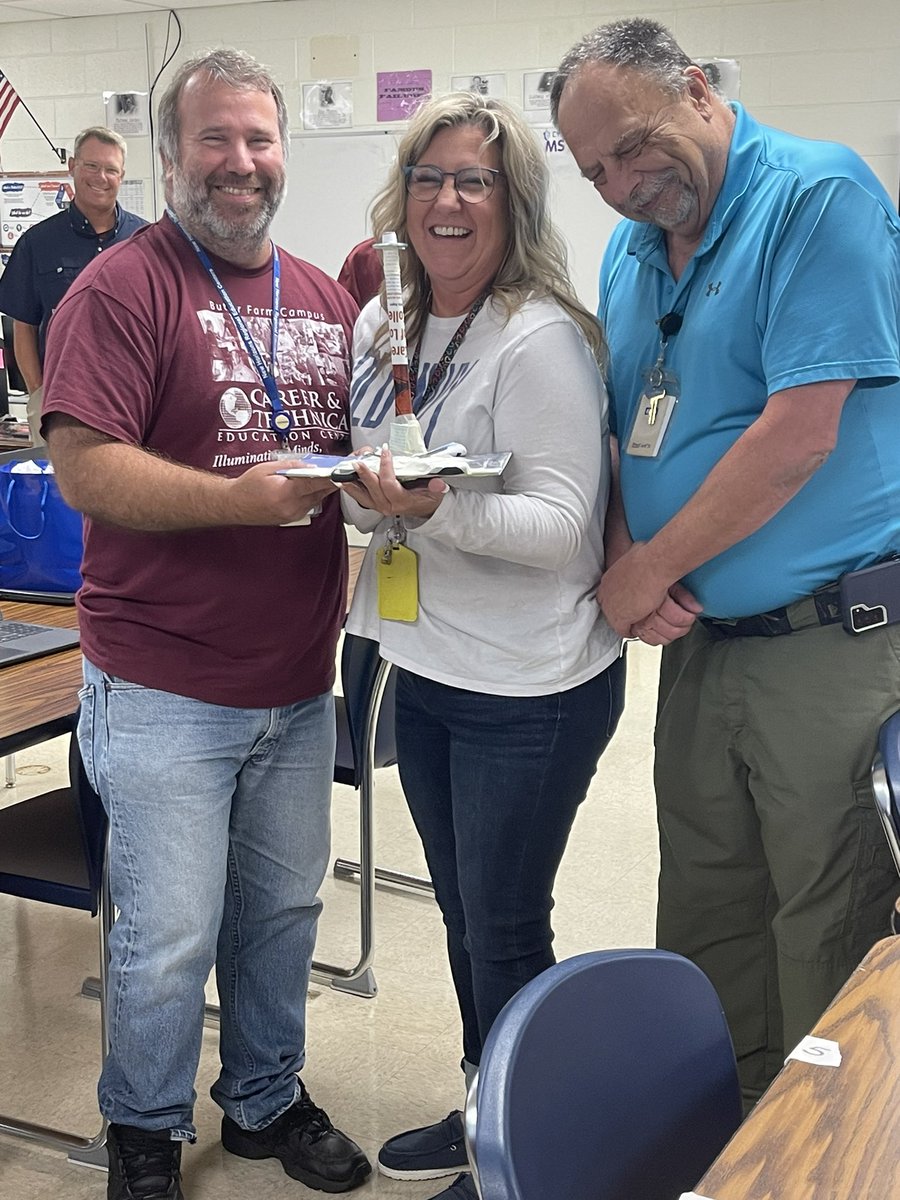 NHREC_CTE_BF's tweet photo. We had a 3-way tie in our Windy City Tower Challenge! https://t.co/XJtyK32qjh