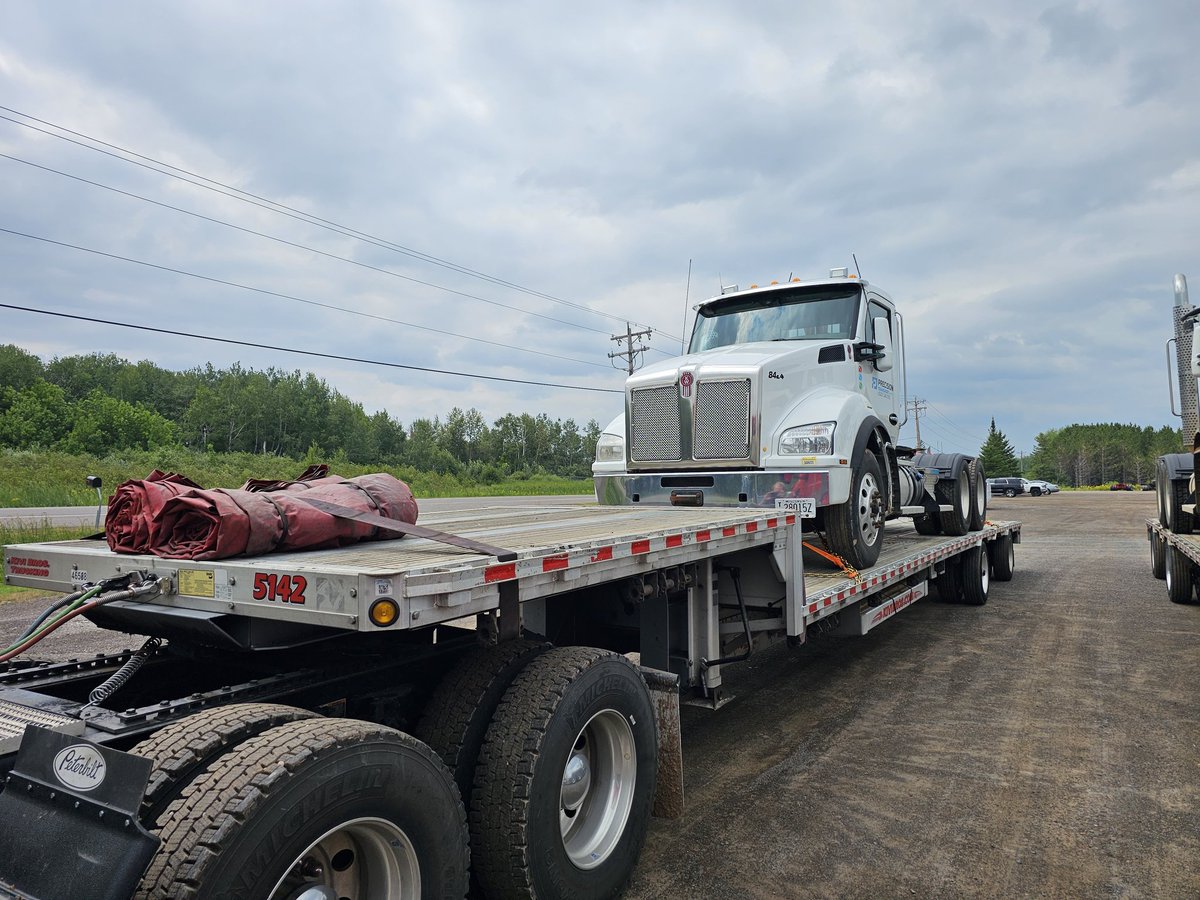 ResidentTrucker's tweet photo. Good afternoon brotherhood steam will be starting shortly we have just finished loading up and will be heading to West Virginia https://t.co/SBYUTyYOeX