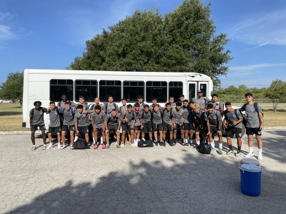 AthleticsRanger's tweet image. It's Game Day!!!!!!!! Good luck @rangermens against Lubbock Christian University at 4:30!!

#letsgetrowdy